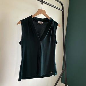 Women’s Calvin Klein Top Size M
